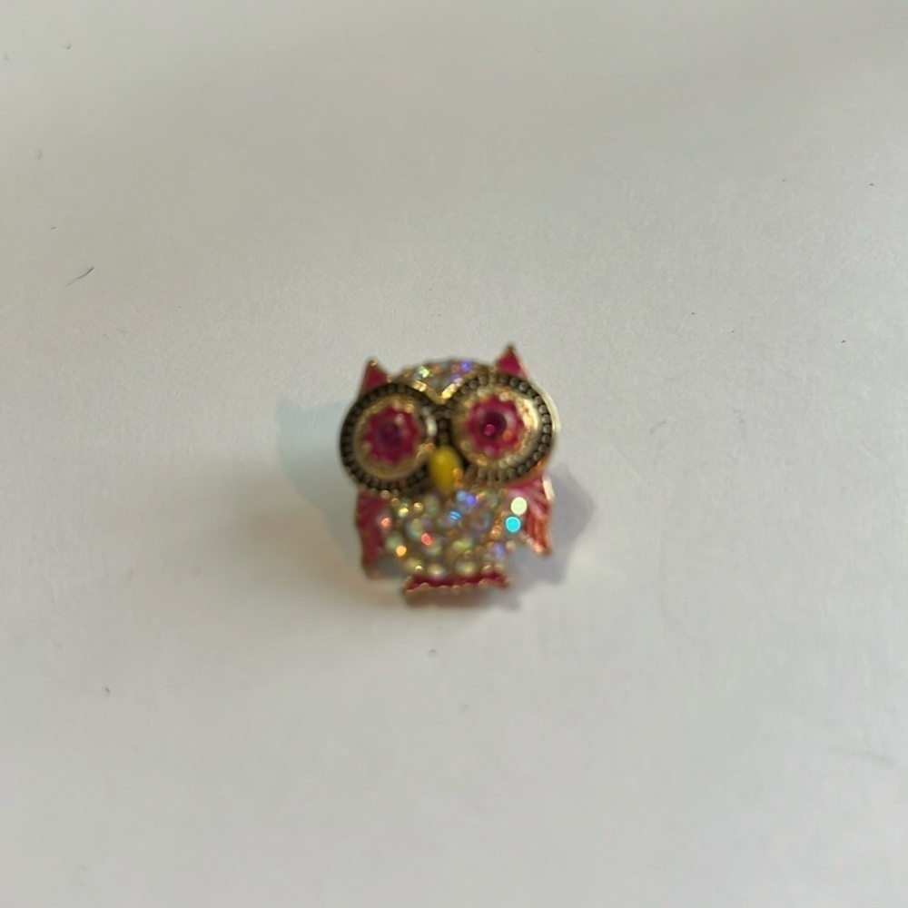 Betsy Johnson owl pin